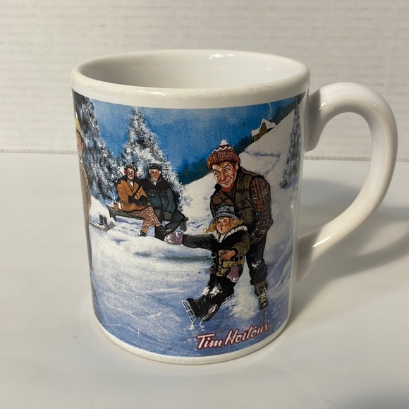 Tim Hortons limited edition collector series # 003 Skating pond. Coffee/tea mug - Picture 1 of 6